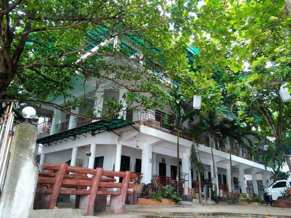 Hk Beach Resort And Restaurant Moalboal Exterior photo
