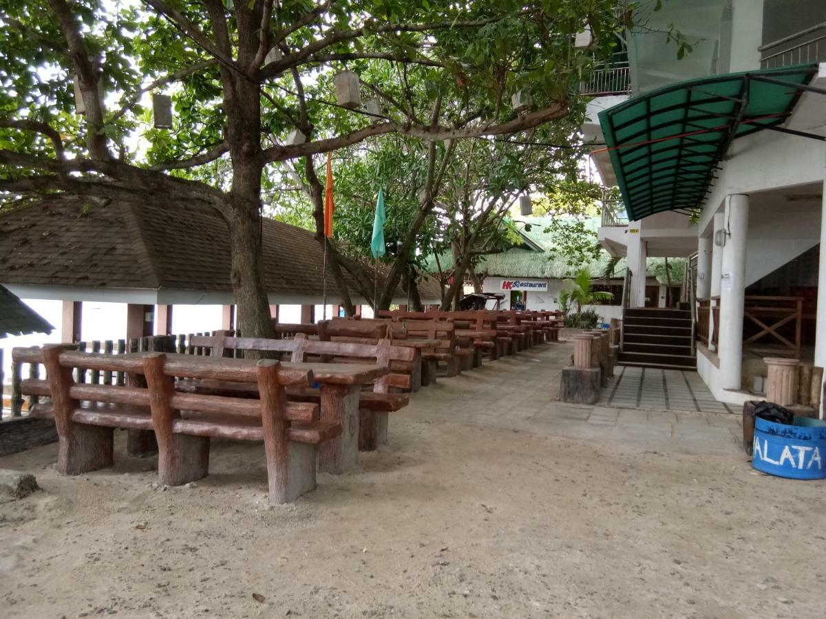Hk Beach Resort And Restaurant Moalboal Exterior photo